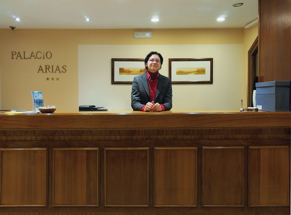 Palacio Arias 나비아 내부 사진